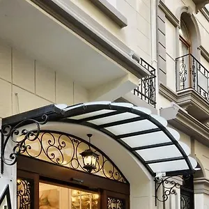 Mirrors Istanbul